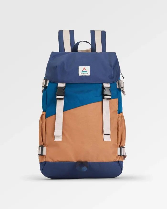 WomenMen Backpacks and Bags Passenger Boondocker Recycled 26L Backpack Biscuit Blue Multi Biscuit Blue Multi