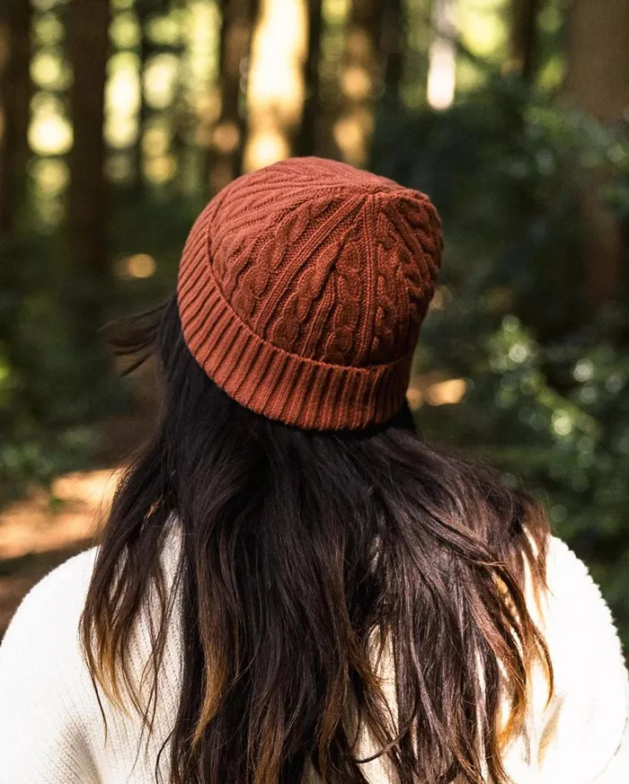 WomenMen Beanies Passenger Fireside Recycled Cable Knit Beanie Baked Clay Baked Clay