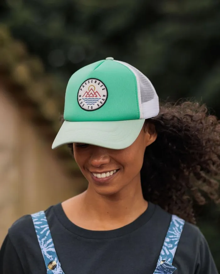 WomenMen Caps and Hats Passenger Escapism Snapback Trucker Cap Green Fig Green Fig