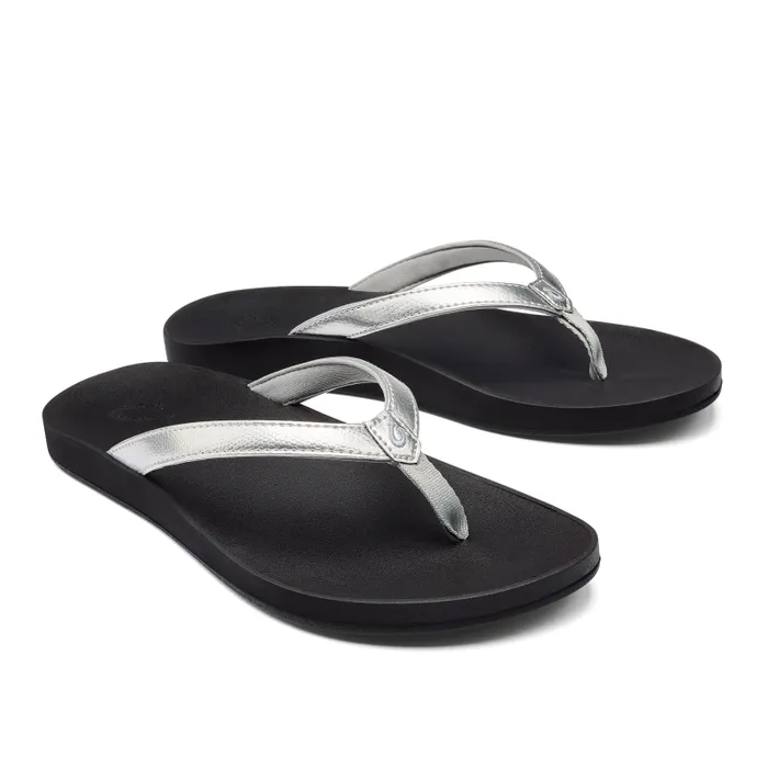 Women Puawe Womens Cushioned Beach Sandals Silver Black Olukai WaterFriendly Women Puawe Womens Cushioned Beach Sandals Silver Black Olukai WaterFriendly