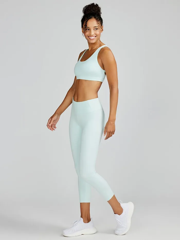 Women Sculptive Flow Sports Bra Tasc Performance Running Training