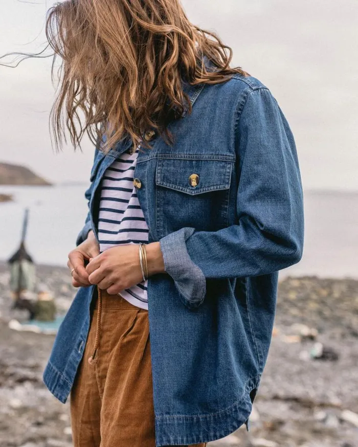 Women Tops Passenger Coral Organic LS Shirt Washed Denim Washed Denim