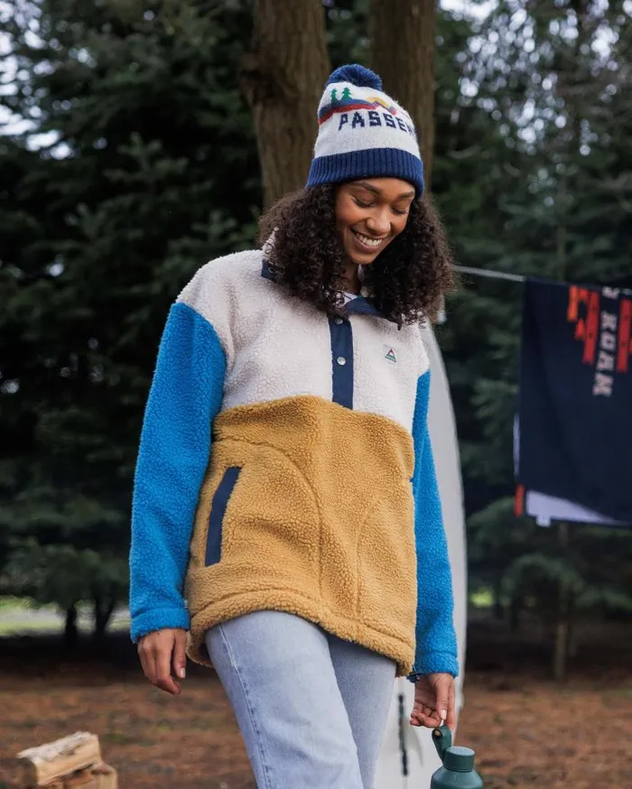 Women Tops Passenger Create Recycled DeepPile Sherpa Fleece Mustard Gold Mustard Gold