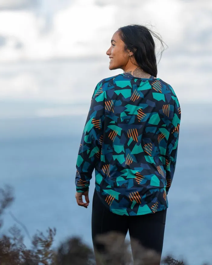 Women Tops Passenger Hatha Recycled Active Top Deep Navy Camo Deep Navy Camo