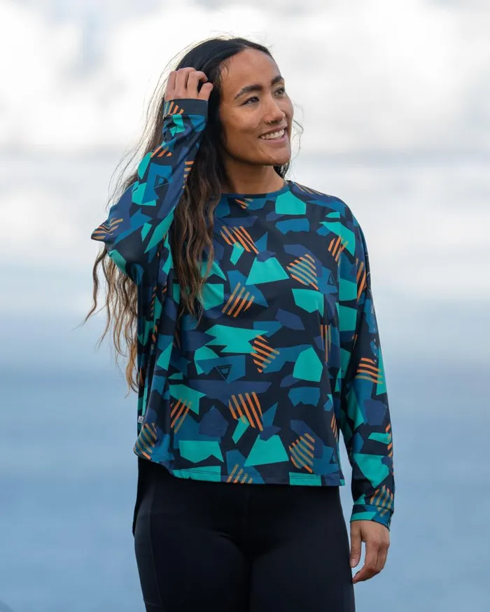 Women Tops Passenger Hatha Recycled Active Top Deep Navy Camo Deep Navy Camo