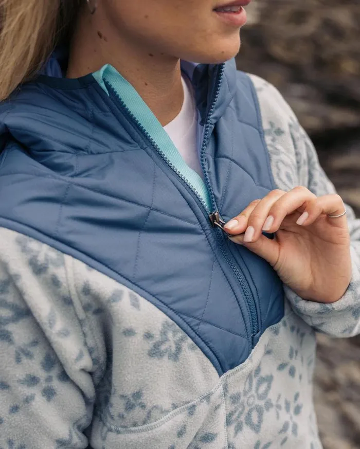 Women Tops Passenger Juana Recycled Polar Hooded Fleece Large Tile Washed Blue Large Tile Washed Blue