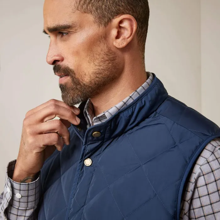 Woodside Vest Navy Men Ariat Jackets and Vests Woodside Vest Navy Men Ariat Jackets and Vests