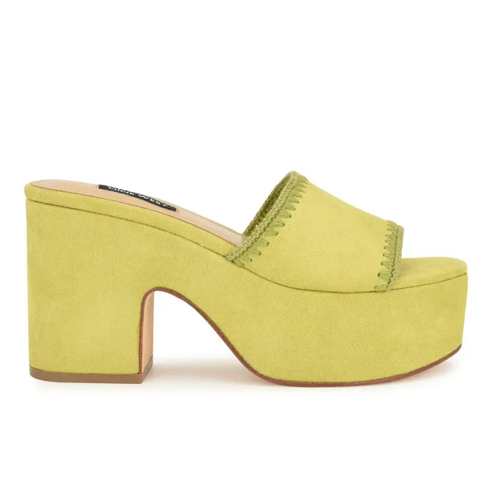 Yickie Platform Slide Sandals Green Women Nine West Mid Heels
